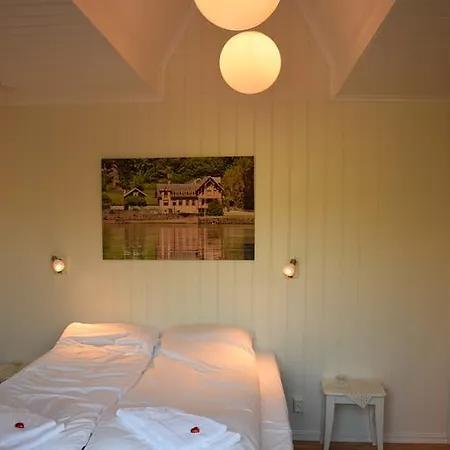 Konukevi Dosen Gard *