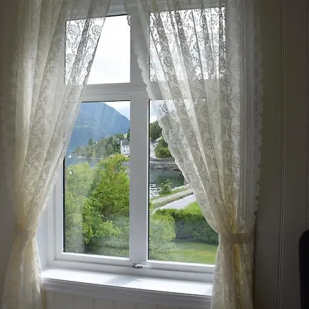 Konukevi Dosen Gard *