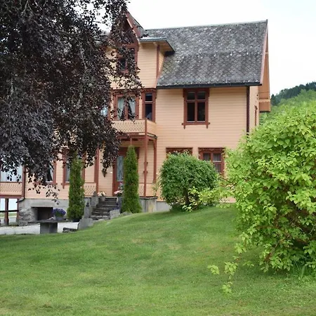 Guest house Dosen Gard *